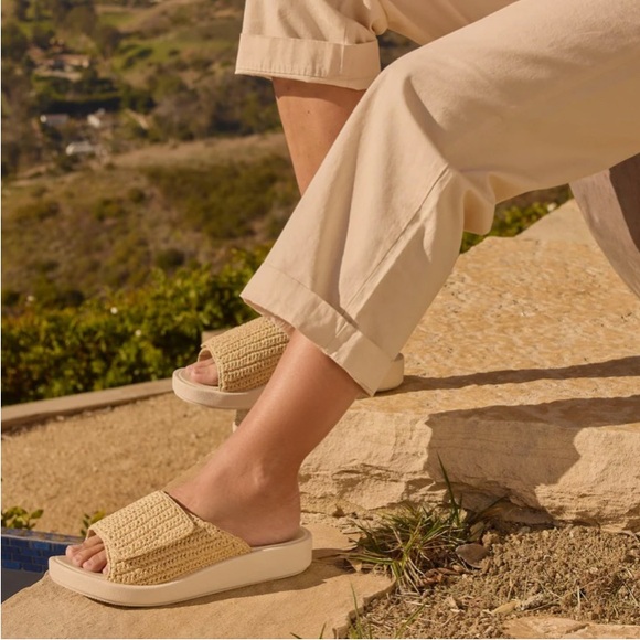 ABEO Paseo Slide Sandals - Picture 1 of 7